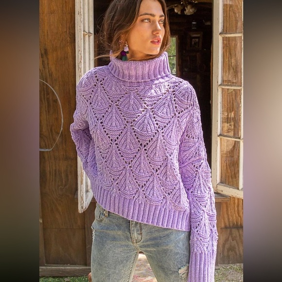 LUX By POL Sweater - Picture 6 of 9